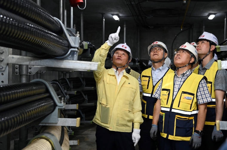 한전, 폭염 속 신양재 변전소 현장점검 나서