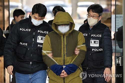 살인 혐의로 구속 기소된 A(50)씨. (사진=연합뉴스)