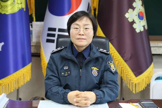 박수연 부산구치소장.(제공=부산구치소)
