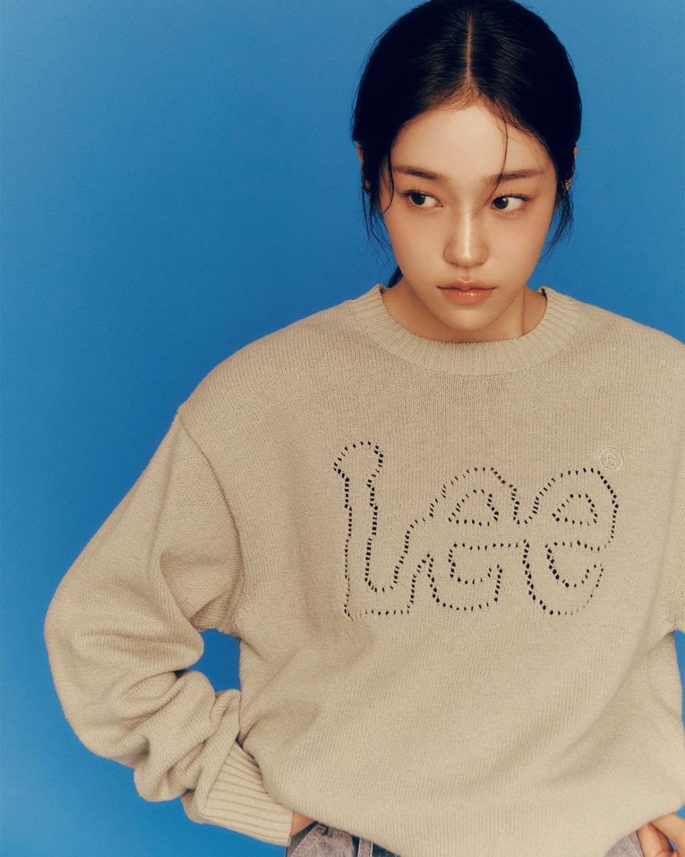 봄을 입은 노윤서 Spring 룩북 이미지.(사진=리)