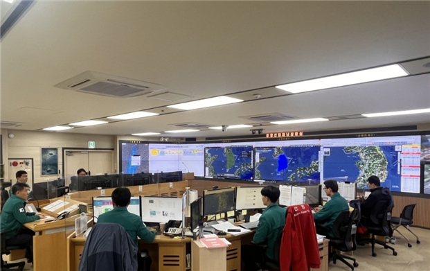 상황판단회의 모습.(사진제공=산림청)