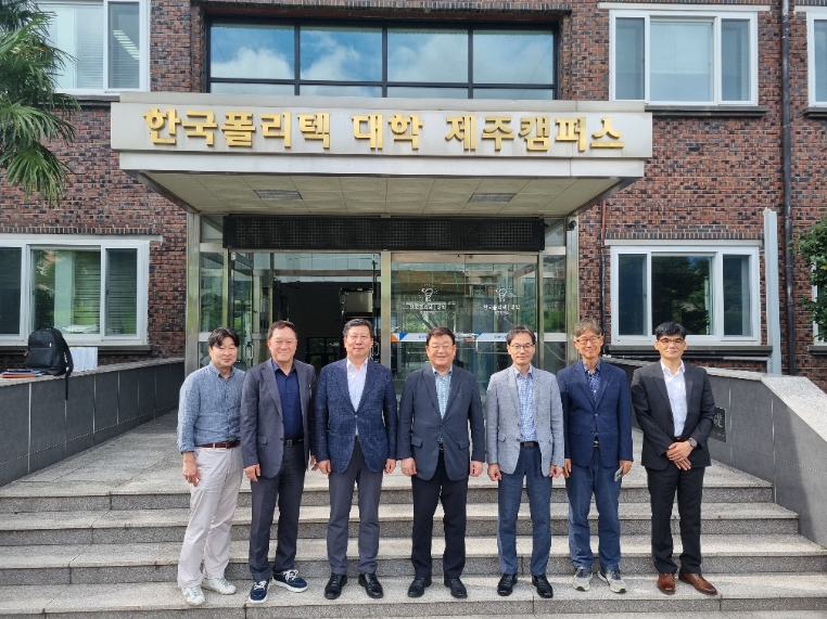 소진공 박성효 이사장, 한국폴리텍 제주캠퍼스 방문...협력사업 추진 경과 점검