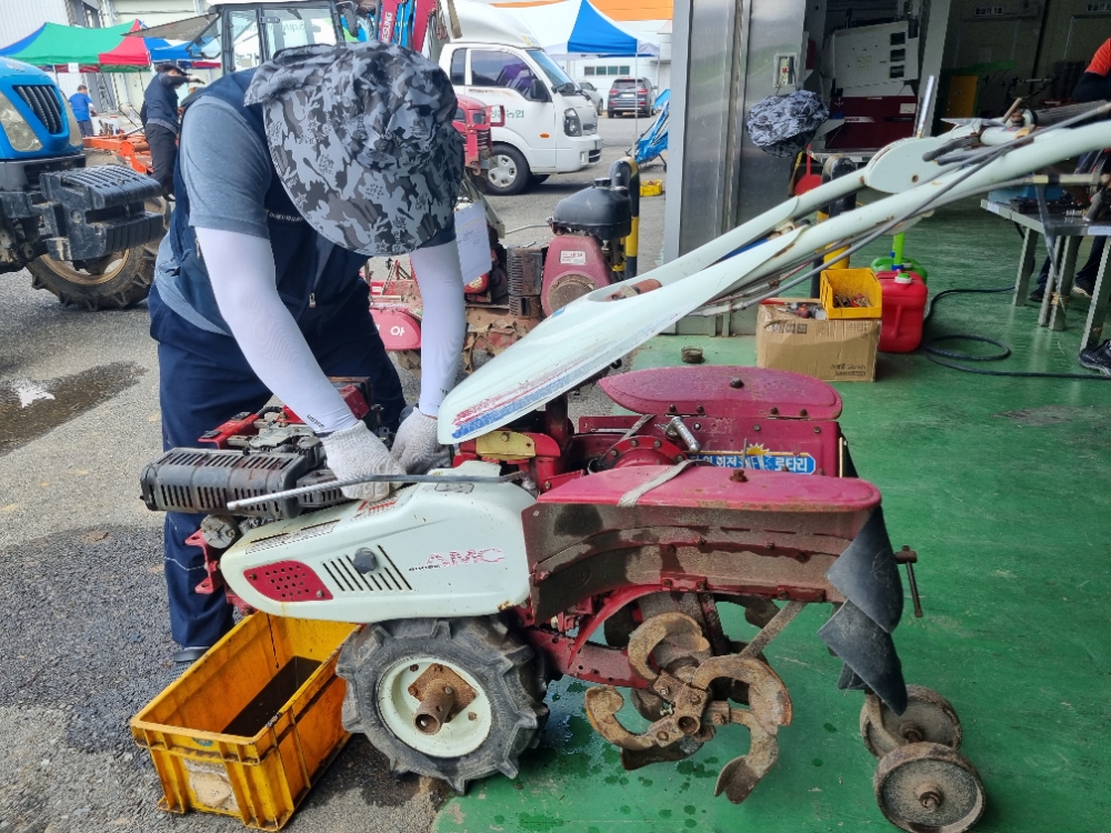 농협, 전국 집중호우 피해 농기계 긴급 순회수리 실시