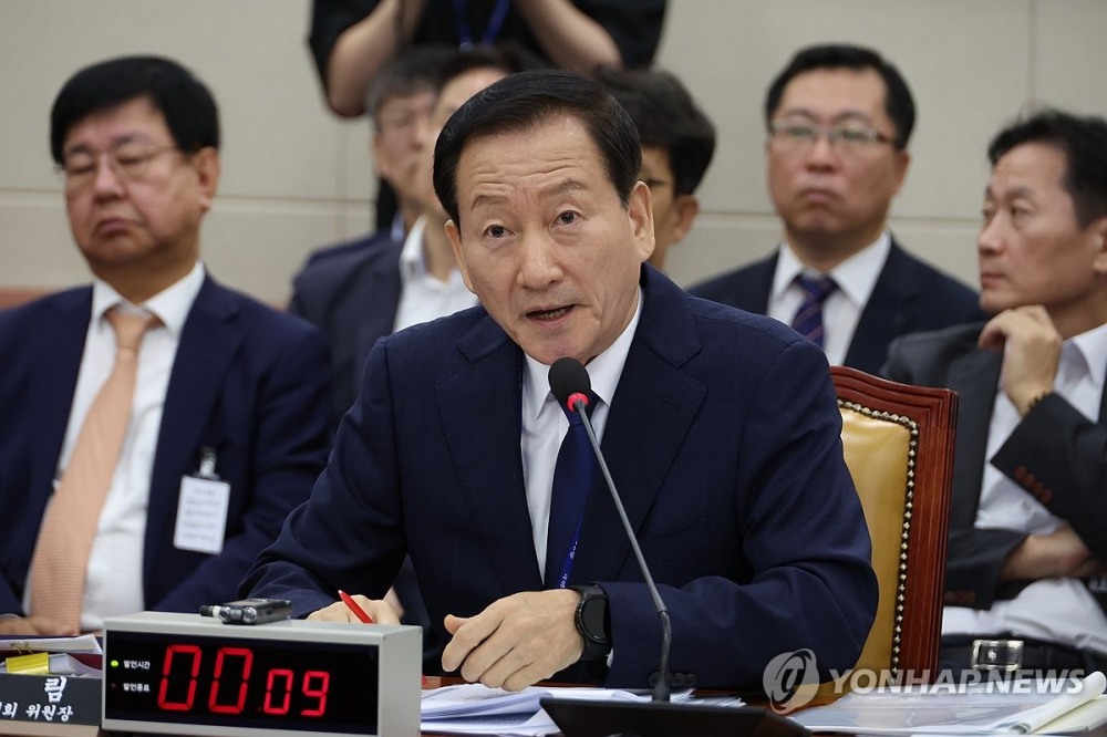 답변하는 류희림 방심위원장.(사진=연합뉴스)