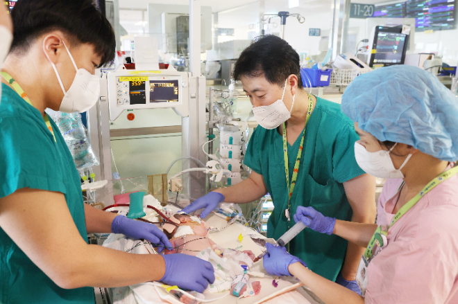 서울아산병원, 에크모 치료 재정립으로 신생아 선천성 횡격막 탈장 생존율 17% ↑