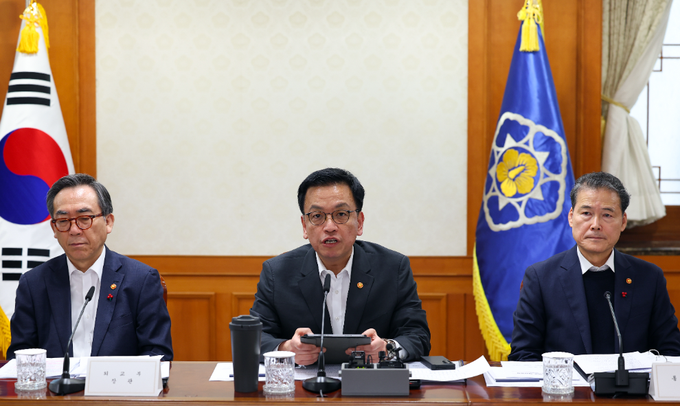 외교안보 회의에서 발언하고 있는 최상목 권한대행(사진=연합뉴스)