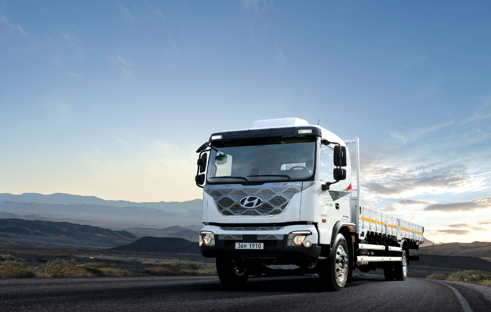 2025 더 뉴 파비스 8.5톤 카고 하이루프 캡 외장.(사진=현대자동차)