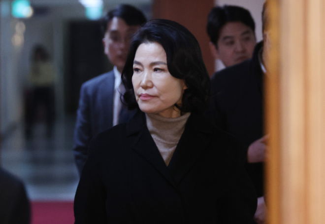 국무회의 입장하는 이진숙 방통위원장.(사진=연합뉴스)