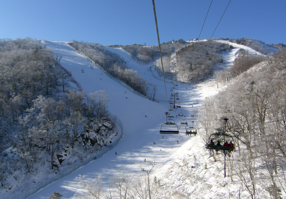 무주덕유산리조트 스키장 전경.