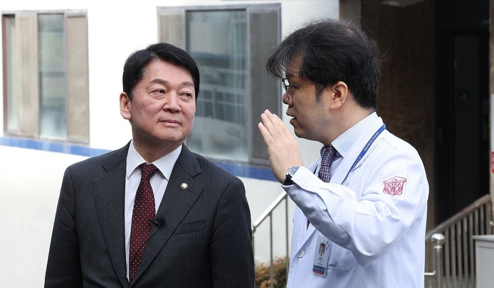 안철수 의원, 계명대 대구동산병원 방문(사진=연합뉴스)