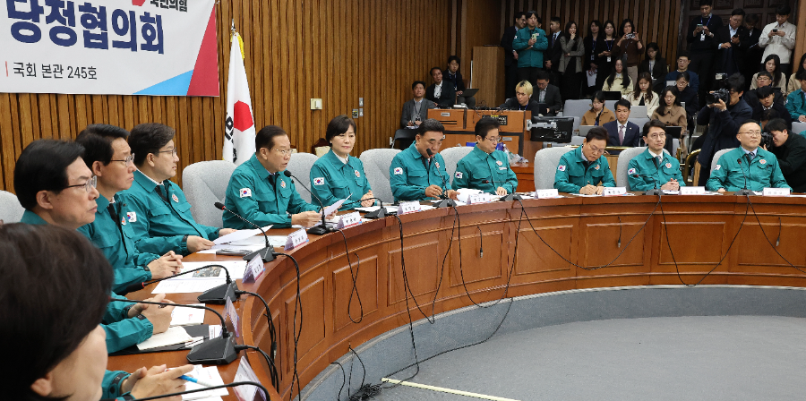 산불피해대책마련 당정협의회에서 발언하는 권영세 비대위원장(사진=연합뉴스)