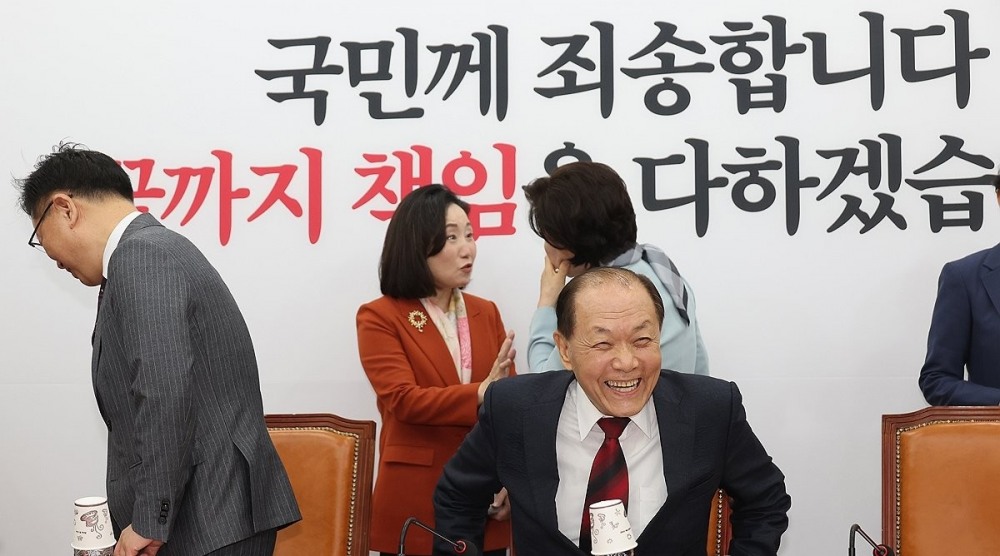 황우여 선관위원장(사진=연합뉴스)