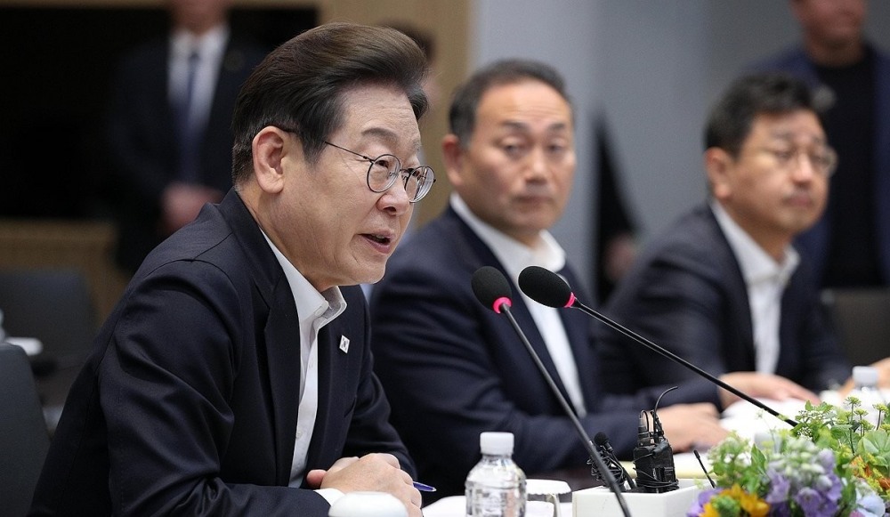 AI 메모리반도체 기업간담회서 발언하는 이재명 후보(사진=연합뉴스)