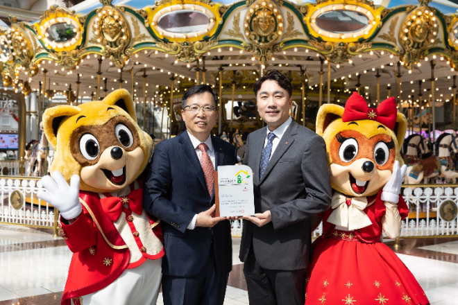 롯데월드 어드벤처, 레저 업계 최초‘8회 연속 ‘실내공기질 인증’ 획득