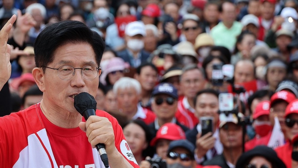 충남서 유세에 나선 김문수 후보(사진=연합뉴스)