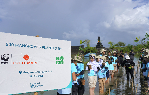 롯데마트, 발리에서 ‘RE:EARTH Kids Camp’ 진행