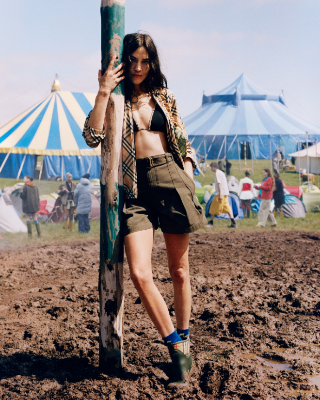 리암 갤러거·승민과 함께한 페스티벌 캠페인 공개 이미지. (사진=버버리)