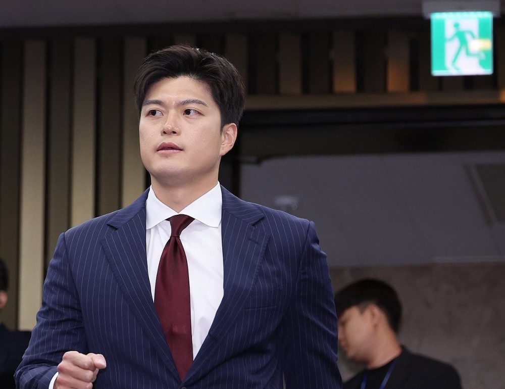 의총 참석하는 김용태 비대위원장(사진=연합뉴스)