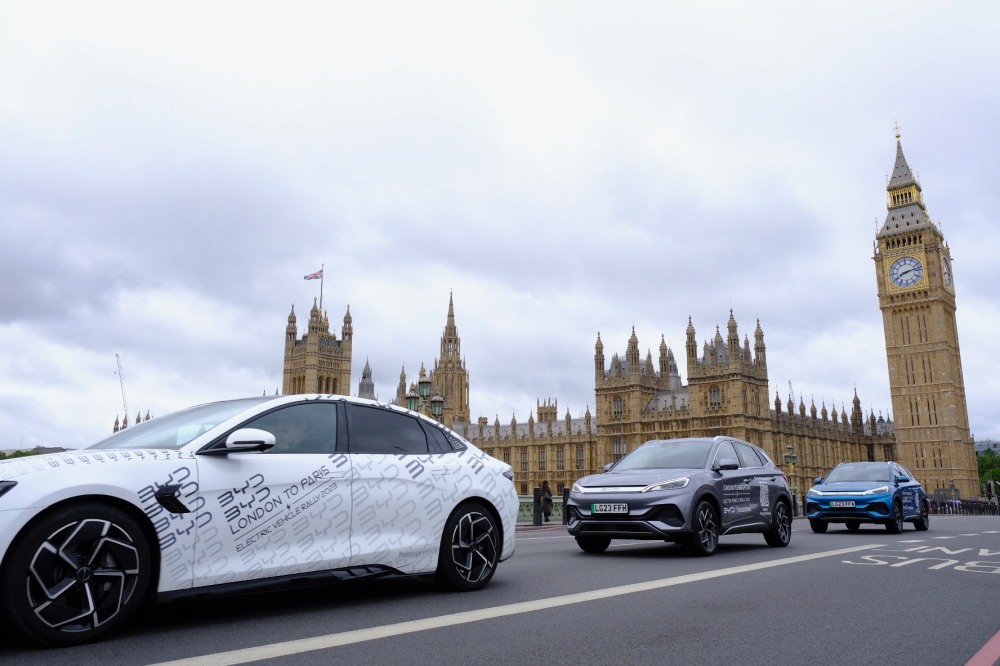 2023 런던-파리 EV 랠리 행사 장면.(사진=한국타이어)