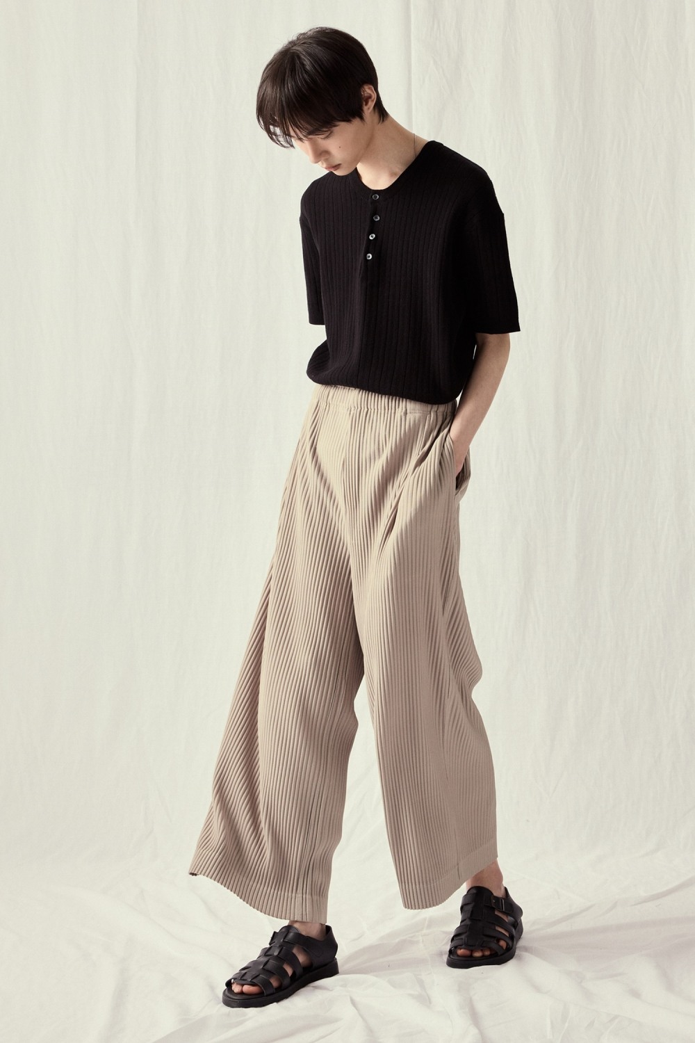 LF, 플리츠 제품 확대한다