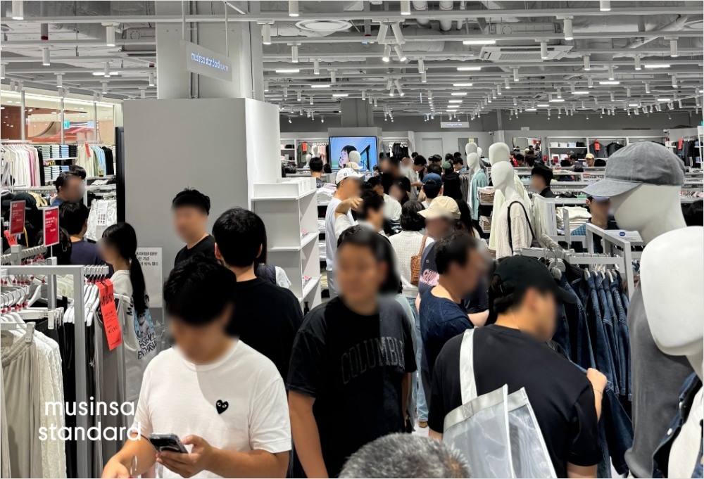 무신사 스탠다드, 오프라인 고객 1000만 명 돌파