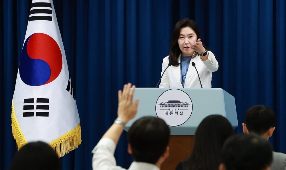 질문 받는 강유정 대통령실 대변인(사진=연합뉴스)