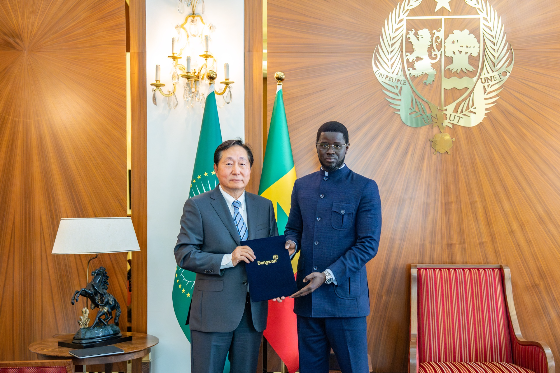 동원그룹 지주사 방문단, 세네갈 대통령 예방