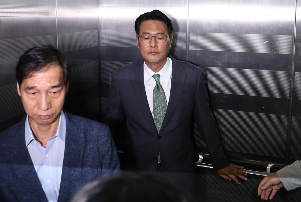 김태효 전 국가안보실 1차장이 11일 피의자 신분으로 조사를 받기 위해 서울 서초구 순직해병 특검팀 사무실로 향하고 있다. 사진=연합뉴스