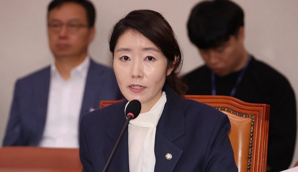 대통령실, 강선우 임명방침 고수… "오늘 청문보고서 재송부요청"