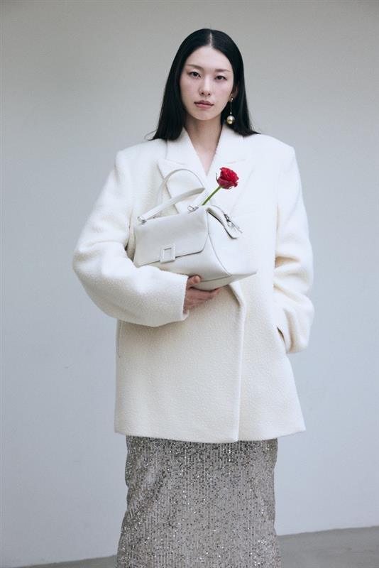 한섬, '루즈앤라운지' 2025 F/W 신제품 선보여