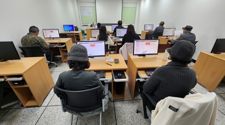 양양군, ‘2025 군민 정보화교육’ 3차 수강생 모집