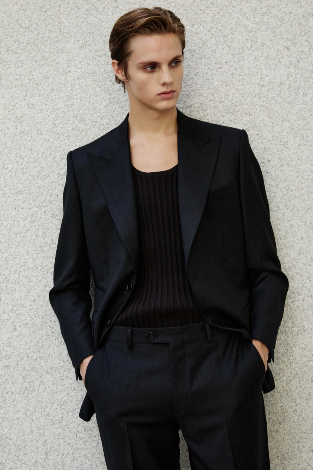 LF 알레그리, ‘세레모니 슈트’ 선보여