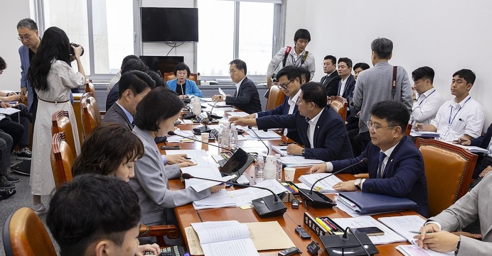 국회 과방소위 방송미디어통신위 출범 위한 개정 법률안 심사 시작(사진=연합뉴스)