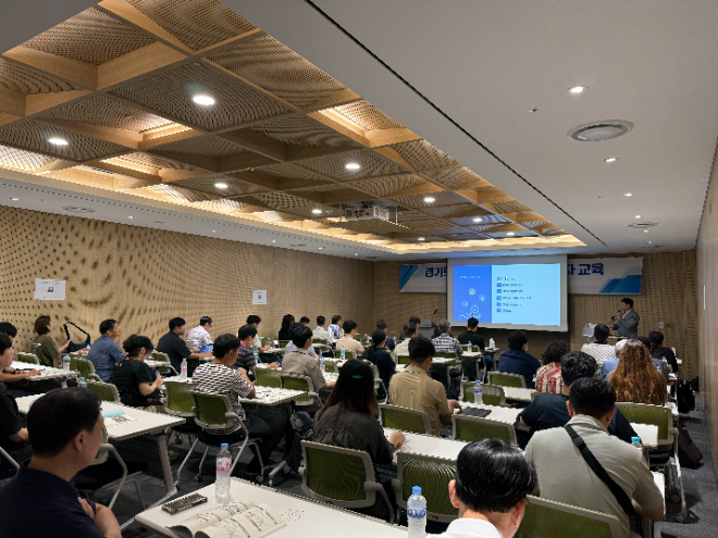 건축물관리제도 교육 전경.(사진=국토안전관리원)