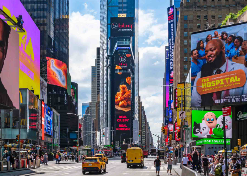 BBQ 미국 홀리데이 시즌에 맞춰 뉴욕 타임스스퀘어서 브랜드 광고 시작