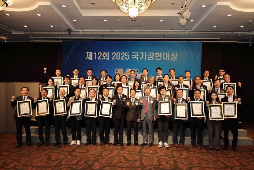 콜마비앤에이치 ‘국가 공헌 대상’ ESG경영 부문 보건복지부 장관상 수상