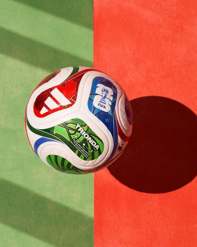 아디다스가 2026년 FIFA 북중미 월드컵의 공인구 ‘트리온다(TRIONDA)’를 공개했다. (사진=아디다스코리아)
