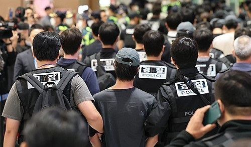 한국 도착한 캄보디아 구금자들(사진=연합뉴스)