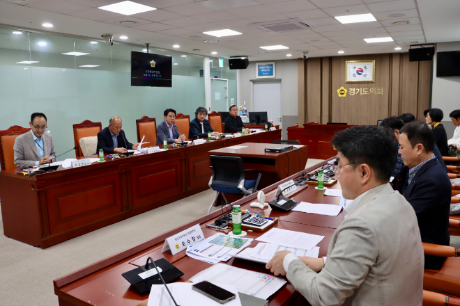 ‘모현읍 고등학교 신설 및 통학 여건 개선 간담회’ / 경기도의회