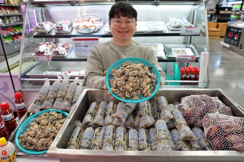 롯데마트, 2025년산 생굴 판매 시작