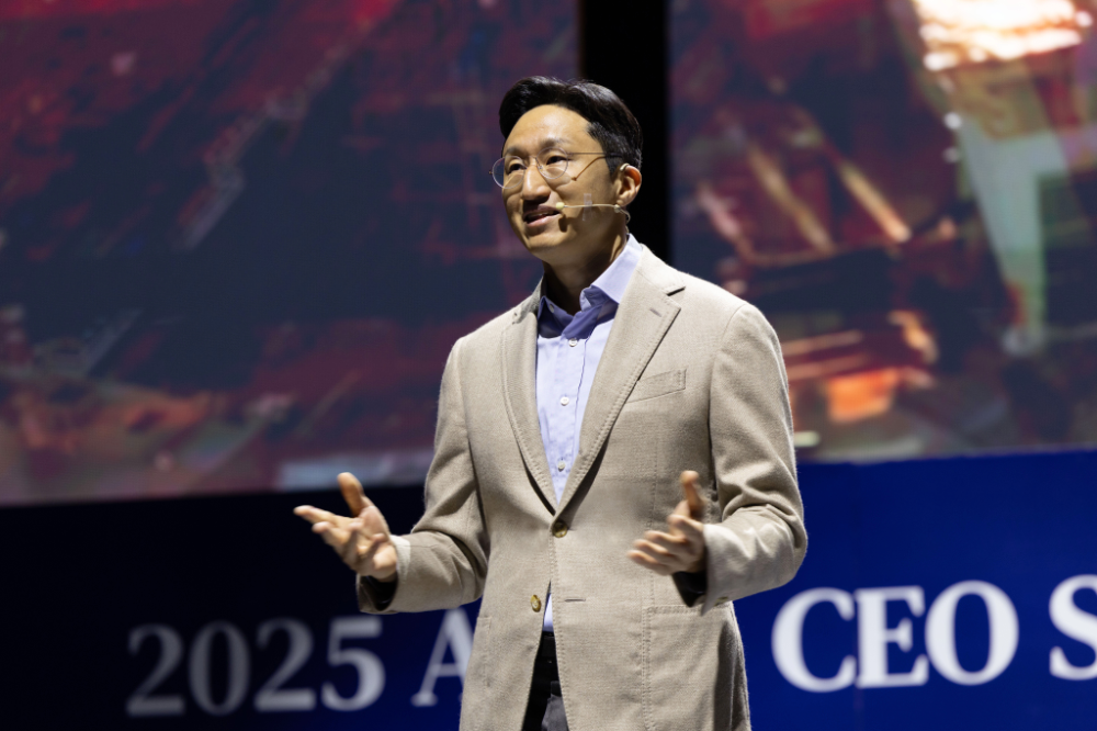 HD현대 정기선 회장이 APEC CEO 서밋 ‘퓨처 테크 포럼: 조선’에서 기조연설을 진행했다.(사진=HD현대)