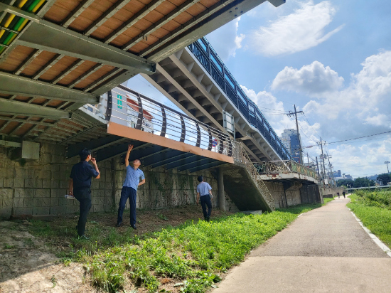 확장인도교+하부+점검 / 경기도청