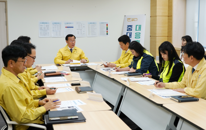 한국국토정보공사는 지난 5일, 어명소 사장 주재로 2025년도 하반기 중대재해 발생에 대비하여 밀폐공간 질식사고 대응 훈련을 실시했다. (사진=한국국토정보공사)