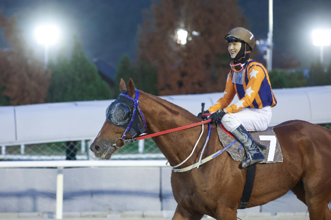 신예의 첫 승부터 연승마의 질주까지...경마계 ‘기록 행진’