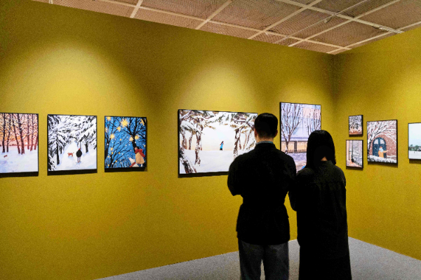 롯데백화점, 연말 맞아 예술 전시로 문화 체험 확대