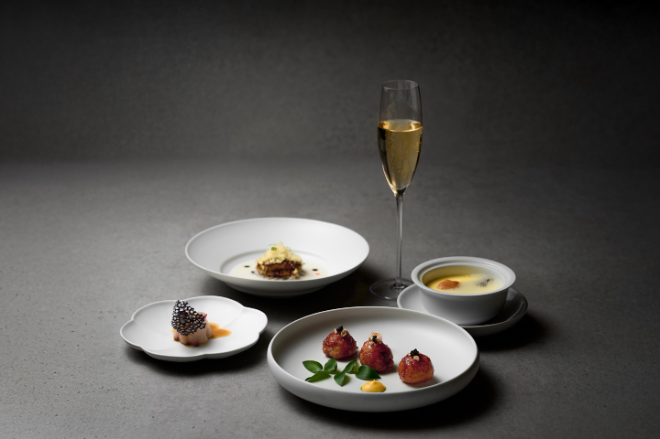 롯데호텔 서울, 무궁화 코스 메뉴.(사진=롯데호텔 서울)