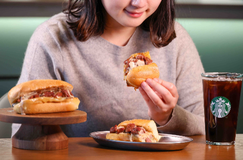 스타벅스 유용욱 셰프 협업 샌드위치 판매 매장 확대