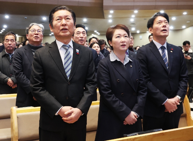 새에덴교회 성탄예배 참석한 정청래 대표.(사진=연합뉴스)