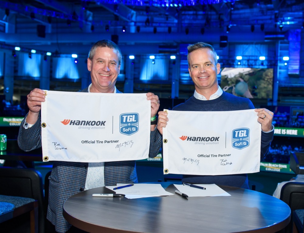 한국(Hankook) X TGL 사이닝 세리머니.(사진=한국타이어)