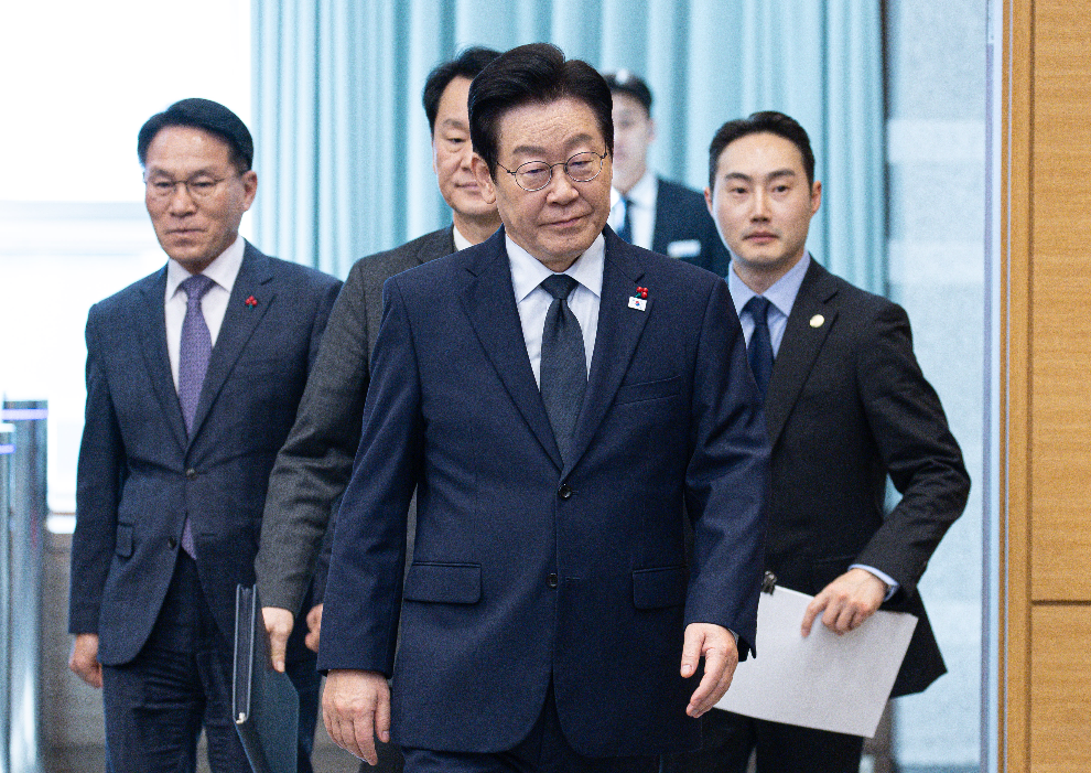 이재명 대통령, 수석보좌관회의 입장(사진=연합뉴스)